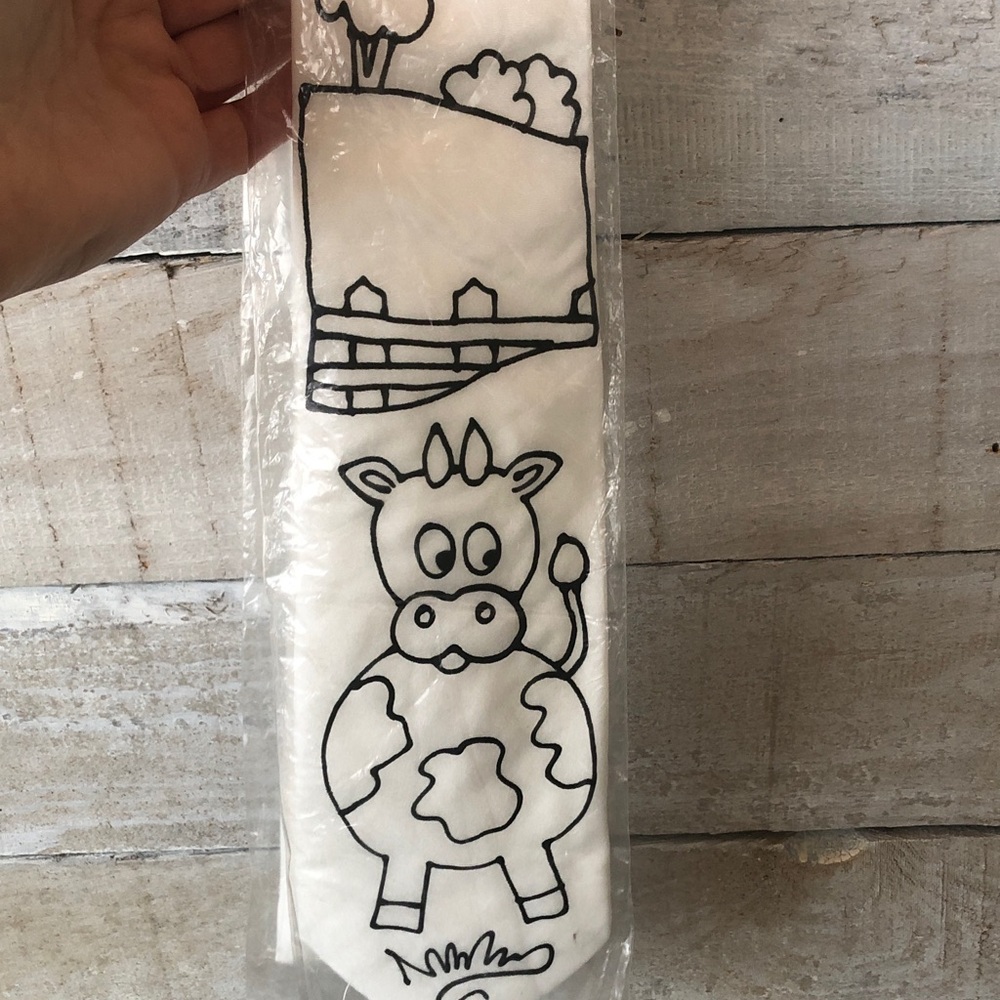 Arty’s Cow graphic silk tie